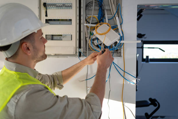 Best Electrical Contractors for Businesses  in Tremont, IL